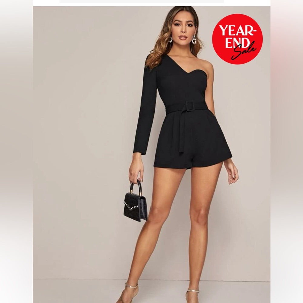 One shoulder romper